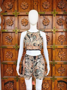 Débardeur en soie tissée 100 % paisley pour femme, écologique, respirant, décontracté, à col halter et dos nu, avec dentelle, plus de 10 couleurs, ODM - Product Image 2