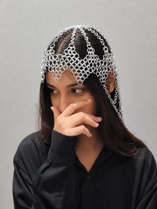 Casco de Aluminio con Malla Metálica |   Diadema de Cadena para Festivales |   Accesorio para el Cabello de Fantasía Gótica |   Joyería para Festivales Medievales y Renacentistas - Product Image 3