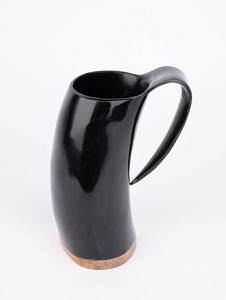 Mug à boire en corne de buffle sculpté à la main avec motif de bateau viking, décoration rustique médiévale pour la maison, objet d'art - Product Image 1