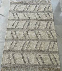 Alfombra de lana blanca contemporánea de lujo, tejida a mano, precio de fábrica directo del fabricante indio, para interiores y uso doméstico. - Product Image 1