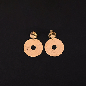 Boucles d'oreilles tendance en laiton plaqué or, motif disque martelé, 50x40MM - Product Image 2
