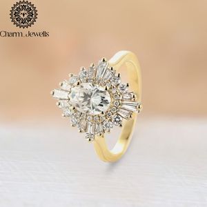 Bague de fiançailles pour femme Charm Jewells en moissanite taille ovale, plaqué or 18 carats, motif floral, sertissage à griffes, style romantique - Product Image 3