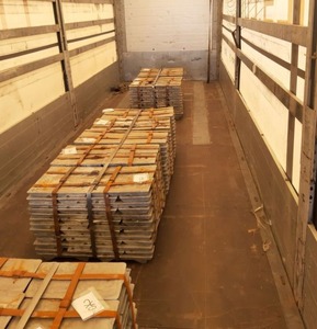 Approvisionnement en gros de lingots de zinc raffiné 99,99 % pour l'industrie des batteries et chimique - Product Image 4