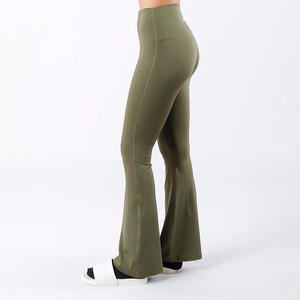 Pantalon de yoga évasé à taille mi-haute à motif écossais, respirant, léger, en Spandex, extensible dans les quatre sens, toucher confortable, effet ventre plat, avec cordon de serrage - Product Image 2
