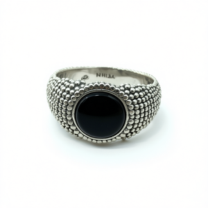 Fine Black Onyx Ring 8.5 Grams <b>Weight</b> - Product Image 2