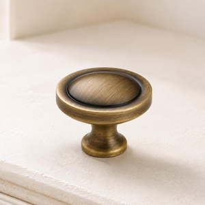 Poignées de meuble en laiton antique, tirants de tiroir vintage, poignées de meuble classiques, quincaillerie de placard rétro, décoratives pour commodes de cuisine - Product Image 6