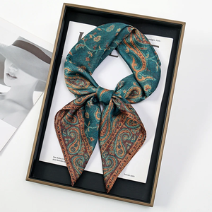 Foulard en Soie de Luxe 70*70cm Carré Imprimé Paisley Rétro pour Femme, Châle, Bandeau, Petits Foulards pour Cheveux, Mouchoir Féminin, Hijab - Product Image 1