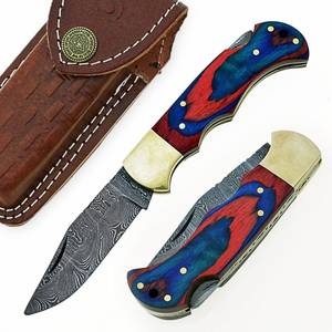 Cuchillo de bolsillo plegable EDC de acero de Damasco hecho a mano de primera calidad con punta recta y mango de madera, logotipo personalizado de fábrica - Product Image 1