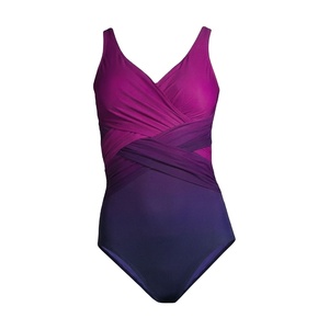 Traje de Baño de una Pieza para Mujer, Marca Privada, con Cuello en V y Diseño Fruncido - Product Image 1