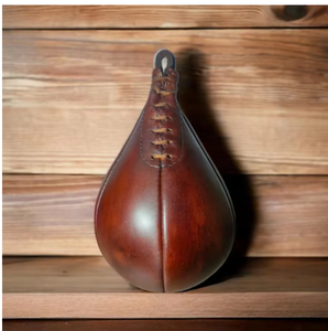 Sac de frappe sur pied en cuir, équipement d'entraînement universel durable, sac de vitesse en cuir vintage : ballon d'entraînement de boxe fait main - Product Image 4