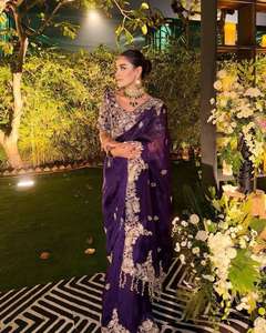 Exclusivo Sari de Seda Rangoli con Diseño de Diseñador, Blusa Elegante, Moderno y Estilizado, Última Moda India Tradicional, Modesto, para Bodas, Fiestas y Uso Diario - Product Image 3