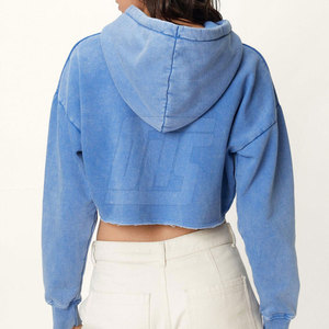 Hoodies courts pour femmes de qualité supérieure, style moderne, matière en coton mélangé doux, parfaits pour la salle de sport et les looks quotidiens. - Product Image 4