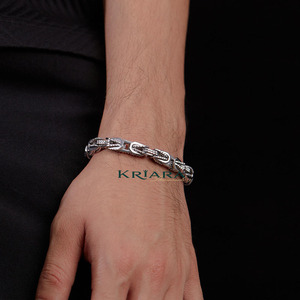 Bracelet chaîne en argent 925 pour homme avec moissanite, coupe ovale classique, sertissage pavé, bijou à porter au quotidien - Product Image 3