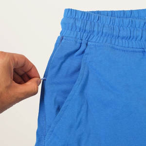 Shorts de sport pour hommes, personnalisables avec votre logo, écologiques, best-sellers, séchage rapide, pour la course, le jogging, le fitness et l'entraînement. - Product Image 5