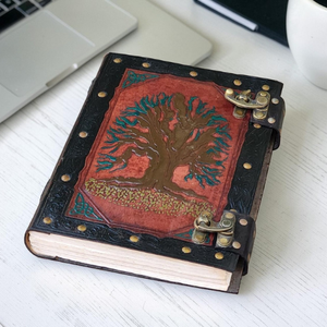 Diario de Cuero Árbol de la Vida, Tapa Dura, Grabado, Cuaderno de Viaje Rústico, Cierre de Latón Antiguo, Cuero Genuino, Regalo - Product Image 5