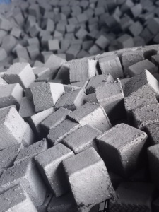 SHISHA D'INDONÉSIE SUPÉRIEURE AVEC TEMPS DE BRÛLAGE PROLONGÉ AVEC UN CHARBON DE BOIS DE COQUILLE DE NOIX DE COCO DE QUALITÉ SUPÉRIEURE - Product Image 5