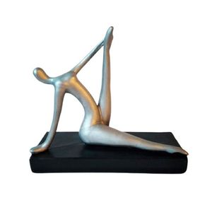 Sculpture d'art moderne abstraite en métal, figurine humaine, design contemporain, décoration de table, statue d'appoint pour salon - Product Image 1