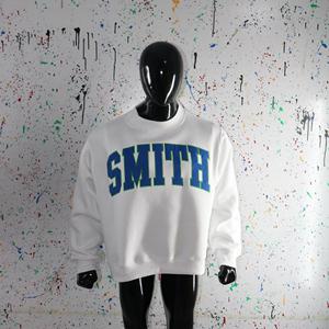 Sudadera SMITH WHITE con cuello alto, 100% azul, con apliques bordados, cuello ancho, hilos finos - Product Image 3