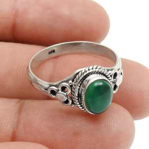 Bague en onyx vert style rétro pour femme, bague bohème décontractée et élégante, cadeau idéal pour un anniversaire ou une fête pour elle - Product Image 3