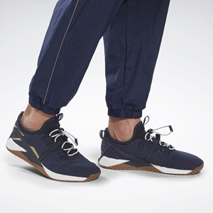 Conjunto Deportivo Azul Marino para Hombre, Chaqueta con Cierre Completo y Pantalones, Ligero, de Poliéster, Diseño Sólido, Corte Regular, para Primavera - Product Image 5