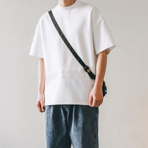 T-shirts pour hommes 100% coton épais, unis, avec logo OEM, écologiques, coupe oversize, épaules tombantes, de créateur, de luxe, noirs, avec logo personnalisé - Product Image 5