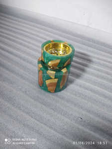 Quemador de Incienso Árabe de Resina Epoxi y Madera Natural para Aroma de Oud y Decoración Premium para el Hogar - Product Image 3