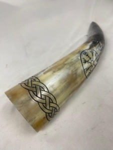 Cuerno Vikingo para Cerveza, Tallado y Pulido, Estilo Animal con Nuevo Diseño, para Bodas y Regalos Empresariales, de la India, en Venta - Product Image 3