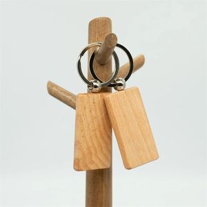 Porte-clés en bois découpé au laser fait main, forme personnalisée, logo gravé, photo imprimée, porte-clés en bois personnalisé, fournisseur de cadeaux personnalisés - Product Image 5