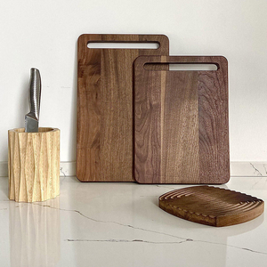 Planche à découper en bois de hêtre, chêne, noyer, acacia ou bambou, épaisse, grande, personnalisée, avec poignée, pour la cuisine, vente en gros - Product Image 6