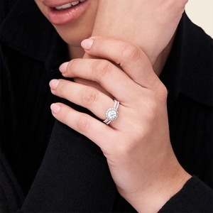 Romantic White Silver <b>Crystal</b> Engagement <b>Ring</b> Shiny Elegant Design Perfect Gift for Wedding or Anniversary - Product Image 4