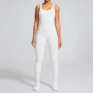 Traje de yoga de una pieza sin costuras para mujer, con diseño de espalda descubierta y tiras cruzadas, ideal para deportes y yoga. - Product Image 4