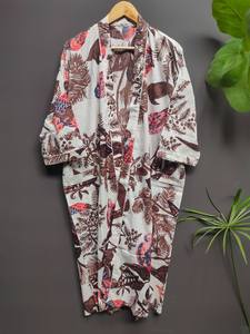 Bata Kimono de Algodón Suave Transpirable con Estampado de Bloques y Dibujos Animados Naaz Textile para Mujer, Camisón de Verano Hecho a Mano ODM con Cuello en V hasta la Rodilla - Product Image 5