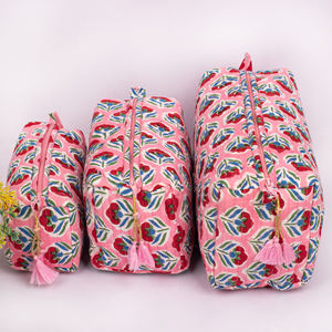 Pochette de maquillage personnalisée, écologique, matelassée, mignonne, en coton, à fleurs, pour femmes, pour les voyages - Product Image 1