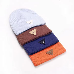 Nueva Colección de Gorros de Punto Unisex en Varios Estilos, Cómodos, Suaves y Holgados, 100% Algodón, Color Personalizado, Colección de Gorros de Invierno - Product Image 1