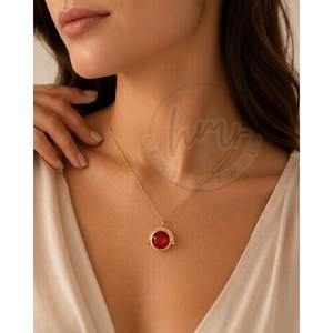 Hermoso Collar Colgante de Cristal Rojo Hidrotermal de Diseño, Chapado en Oro de Latón con Halo de Circonitas, Joyería para Mujer - Product Image 2