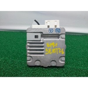 ECUs et modules informatiques d'occasion Prius 8965047102 - Product Image 1