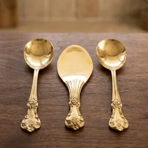Juego de Cucharas para Servir de Latón con Acabado Dorado, 3 Piezas, Diseño Ornamentado, Cucharas para Arroz y Servir para Mesa de Comedor y Cocina - Product Image 5