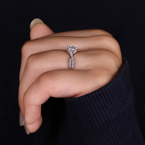 Anillo de Diamante de Corte Redondo de 1.35 Quilates Cultivado en Laboratorio, Clásico y en Tendencia, Oro Amarillo de 14K, Joyería de Compromiso y Boda para Fiestas - Product Image 3