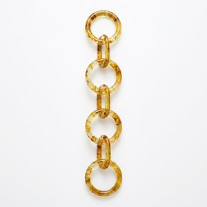 Escultura de Cadena de Resina Naranja al por Mayor, Decorativa Artística Colgante con Forma de Animal, Temática de Halloween, Marca DECORYUG, Técnica de Fundición - Product Image 1