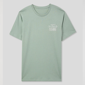 เสื้อยืดคอกลมแขนสั้นสีเขียวอ่อนสำหรับผู้ชาย ผ้าคอตตอนเจอร์ซีย์ พิมพ์ลายโลโก้ด้านหน้า ทรงปกติ สไตล์ลำลอง - Product Image 6
