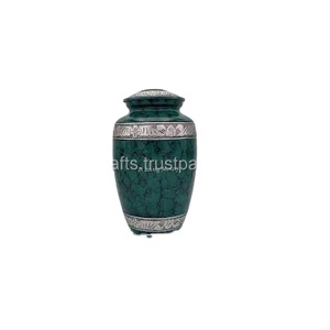 Urne commémorative en métal en laiton, décor de taille personnalisée pour les cendres humaines, meilleures créneaux d'enterrements bon marché, à vendre - Product Image 1