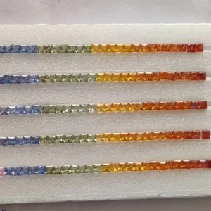 Certifié Multi Couleur À Facettes Arc-En-Saphir Carré Princesse Forme De Coupe Saphir En Vrac Pierres Précieuses Au Prix De Gros - Product Image 3