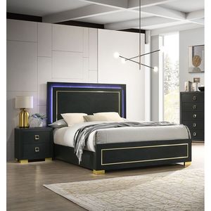 Set Camera da Letto in Stile Contemporaneo 3 Pezzi: Letto Queen Size e 2 Comodini con Gambe Dorate, Mobili in Legno Nero Imbottiti - Product Image 1
