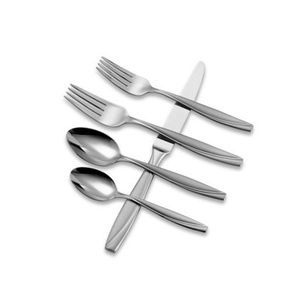 Couverts en métal raffinés pour la table domestique, conçus pour inspirer des traditions de repas gracieuses et une élégance durable - Product Image 3