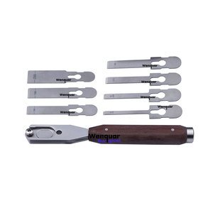 Kit d'osteotomes modulaires chirurgicaux avec 7 lames et manche en acier inoxydable de qualité supérieure fabriqué par Wenquar - Product Image 1