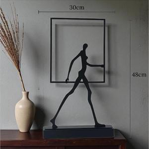 Figura Decorativa de Hombre Caminando con Marco Negro para Decoración de Oficina, Eventos, Escritorio, Mesa, Adorno y Escultura Moderna Minimalista - Product Image 6