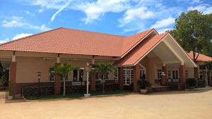 Ngói lợp đất nung kiểu truyền thống 22mm, sản xuất tại Việt Nam, giá tốt, gạch trang trí, gạch lỗ thoáng khí, dùng cho nhà ngoài trời - Product Image 2