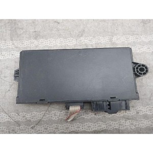 ECU และโมดูลคอมพิวเตอร์มือสองสำหรับรถยนต์ซีรีส์ 3 รุ่น 923704701 - Product Image 1