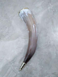 Cuerno para beber pulido ecológico hecho a mano auténtico vikingo con soporte para cinturón de cuero decoración de estilo Animal a la venta a granel - Product Image 4