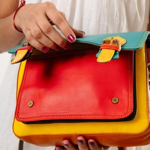 Offre Spéciale sac à main décontracté en cuir de vachette pour femmes, nouveau design vintage avec sangle portable unique pour les achats d'hiver - Product Image 2